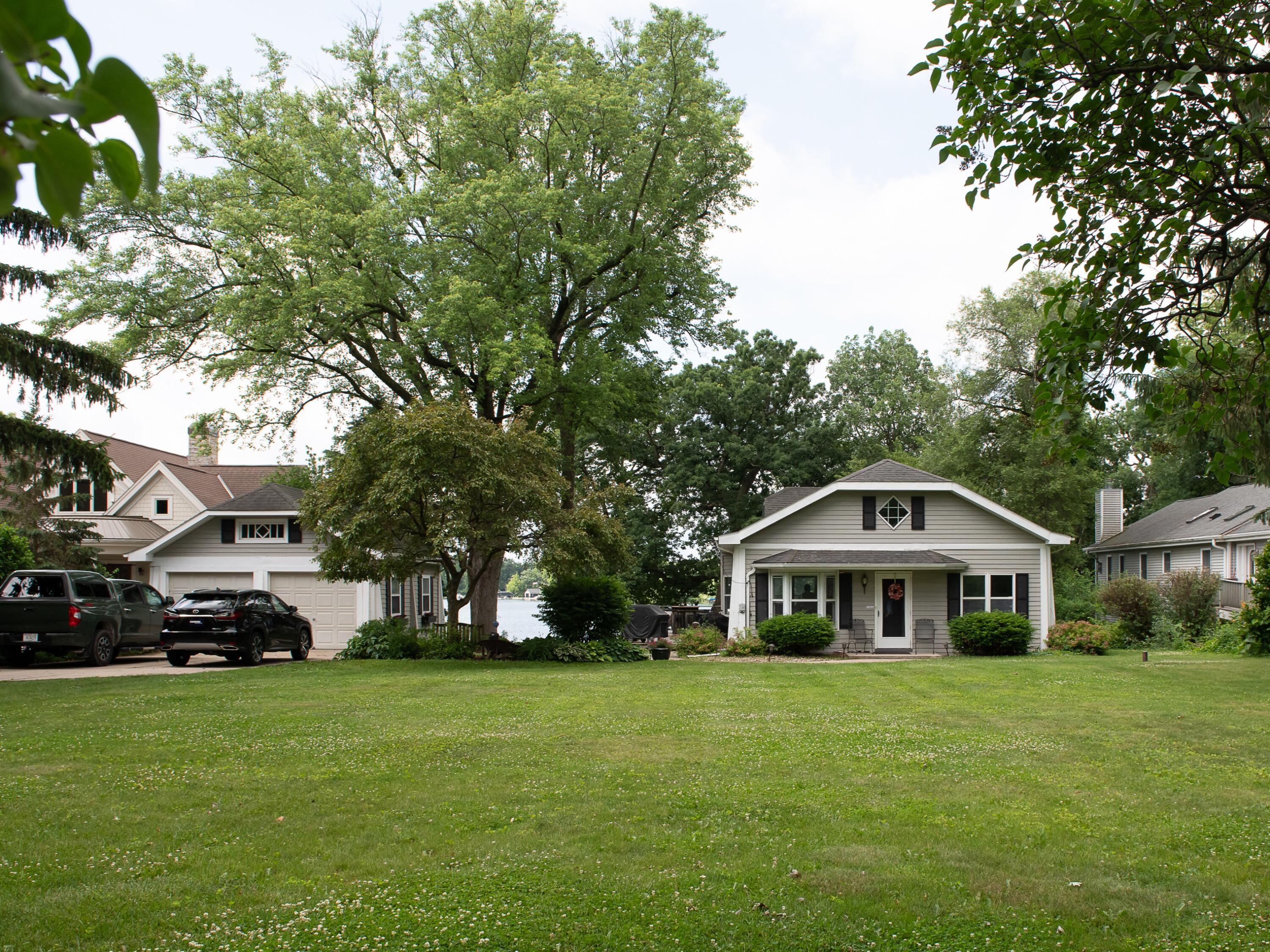 Property Photo: N65w35097 Road J - WI 53066