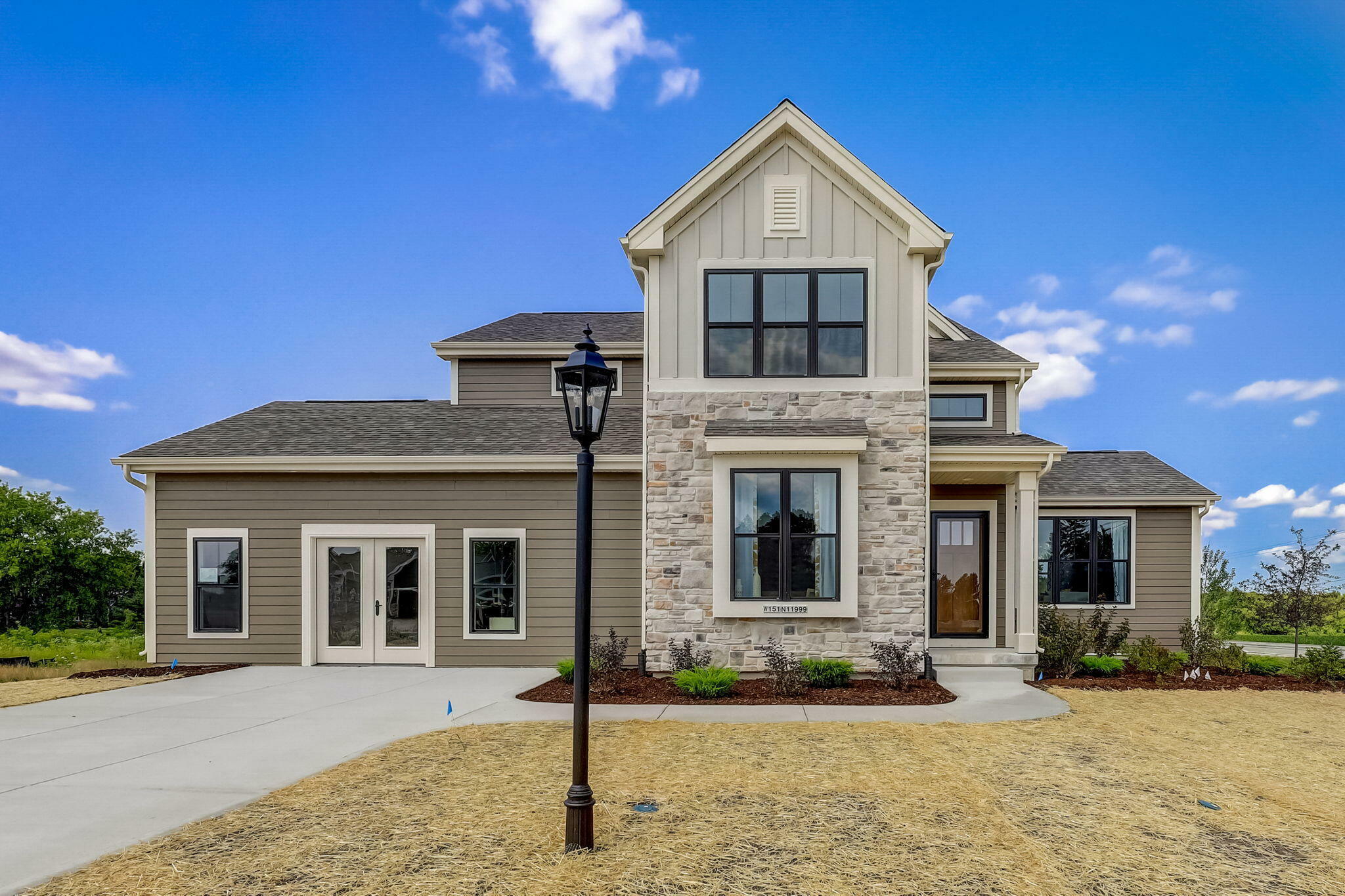 W151n11999 Mistletoe Rd  Germantown WI 53022 photo