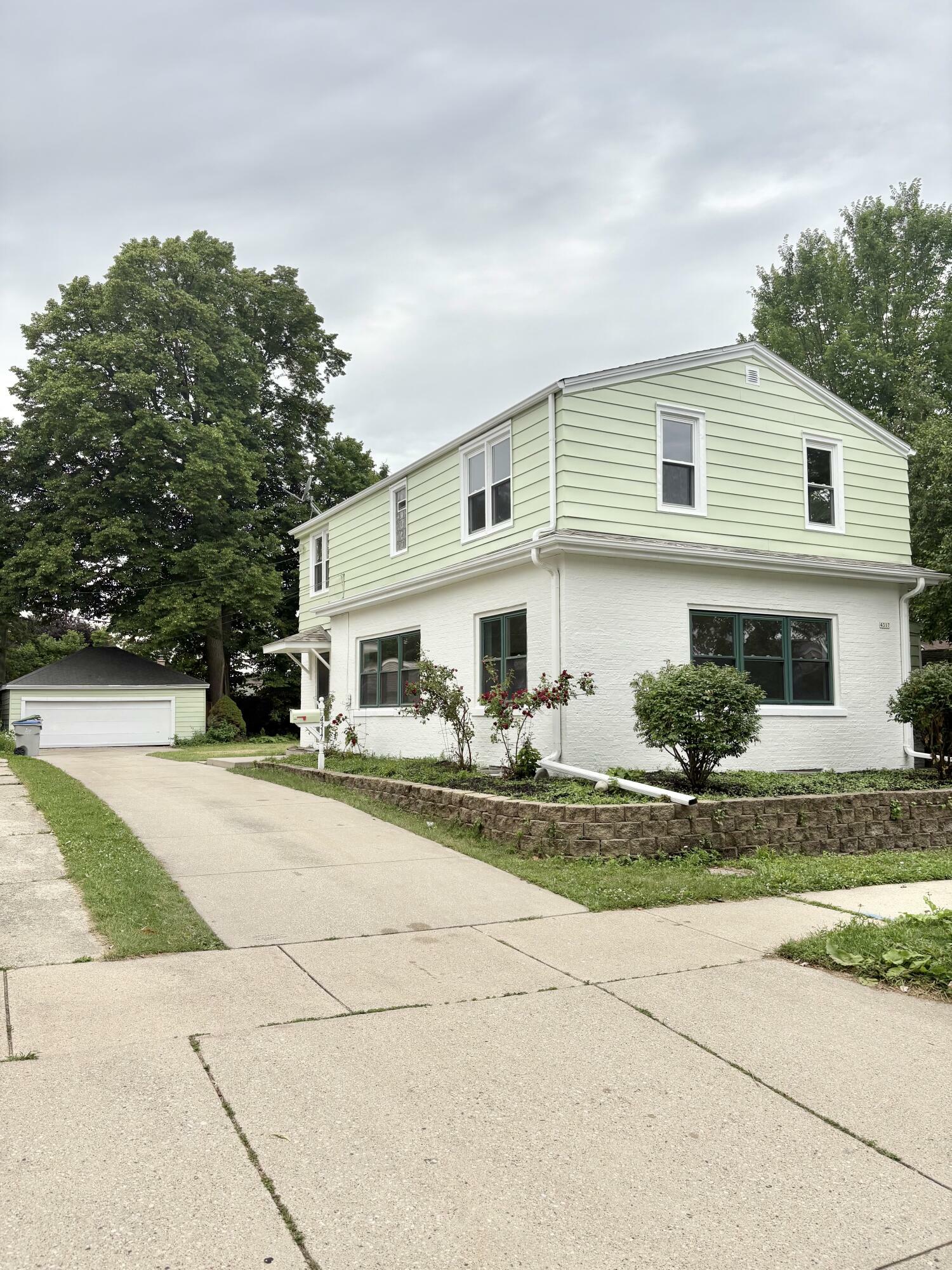 Property Photo: 4317 S Pine Ave WI 53207