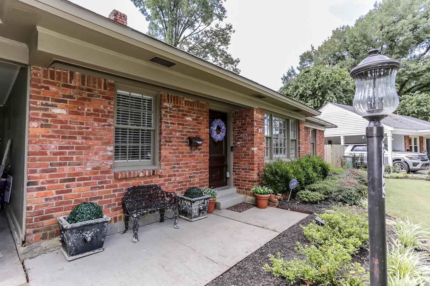 Property Photo:  5043 Whitewater Cv  TN 38117 