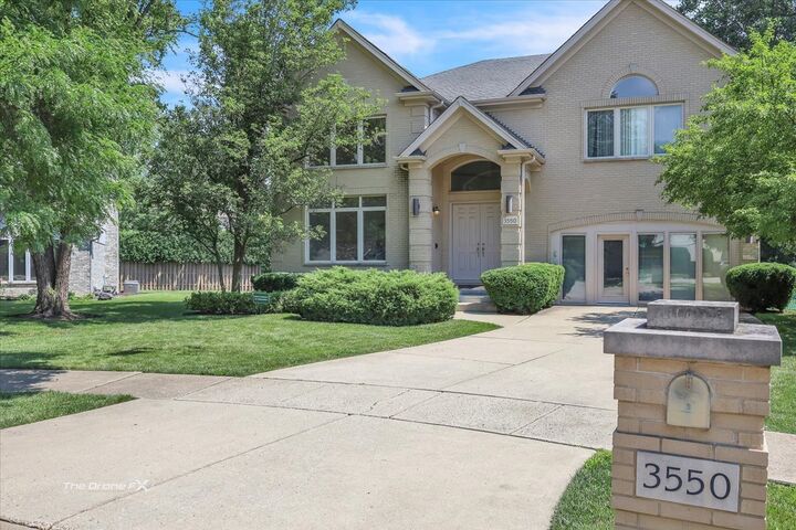 3550 E Ari Drive  Glenview IL 60025 photo