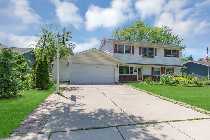1629 Syracuse Lane  Schaumburg IL 60193 photo