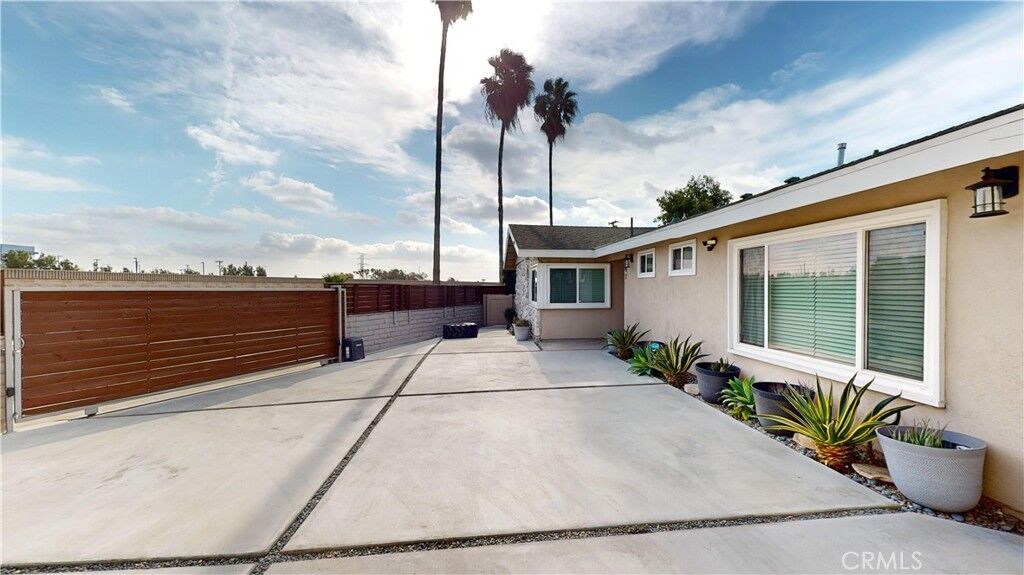 Property Photo:  641 W 127th Street  CA 90044 