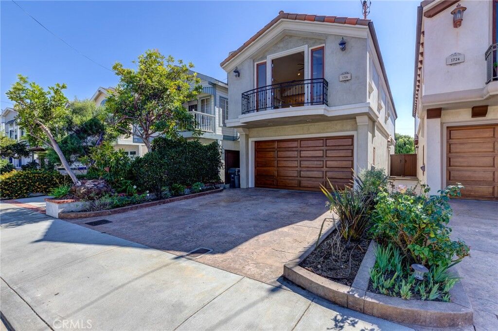 Property Photo: 1726 Carlson Lane CA 90278