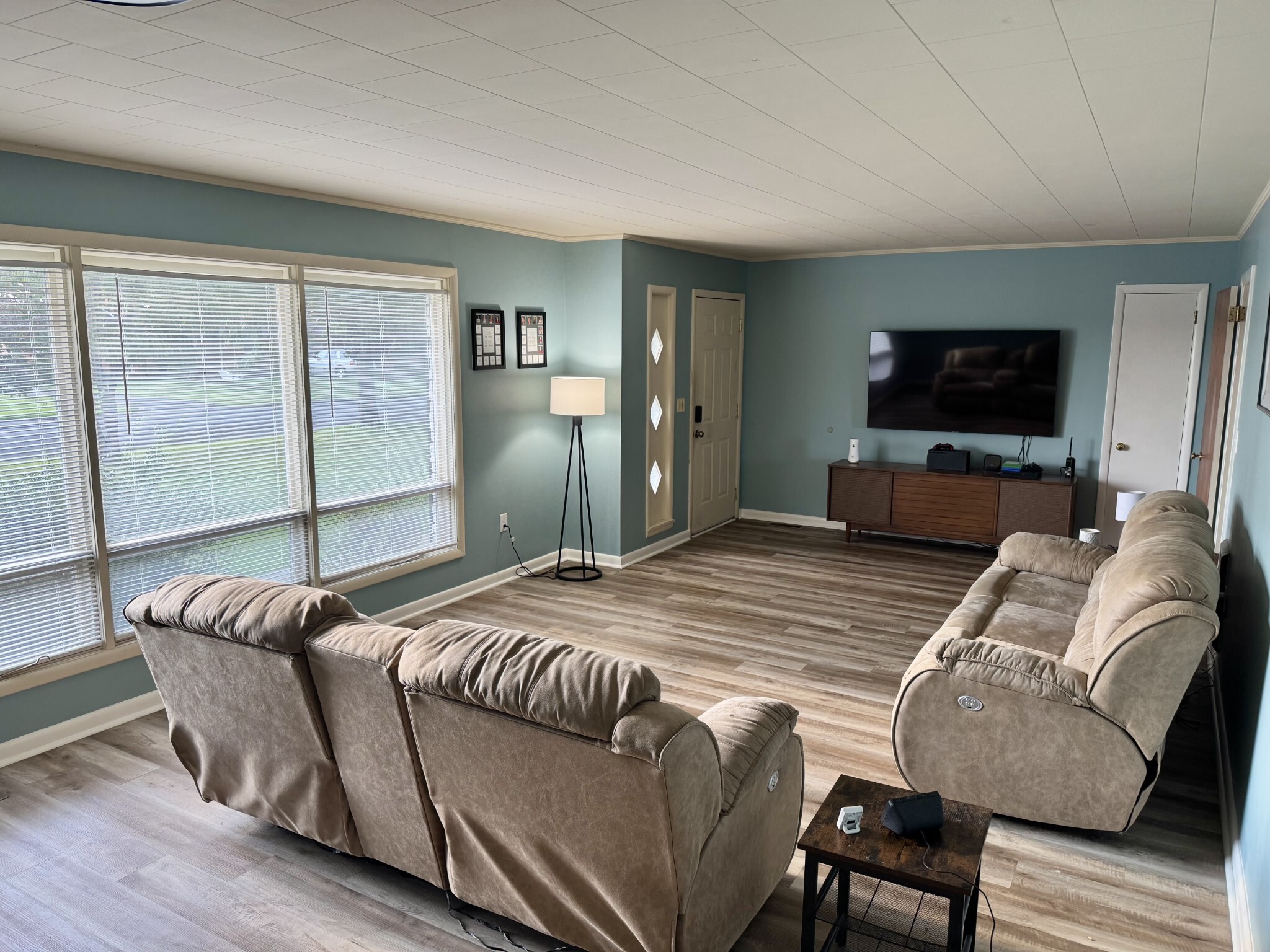 Property Photo: 1212 Poplar Dr TN 38464