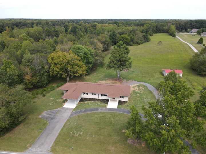 3786 Gnat Hill Rd  Manchester TN 37355 photo