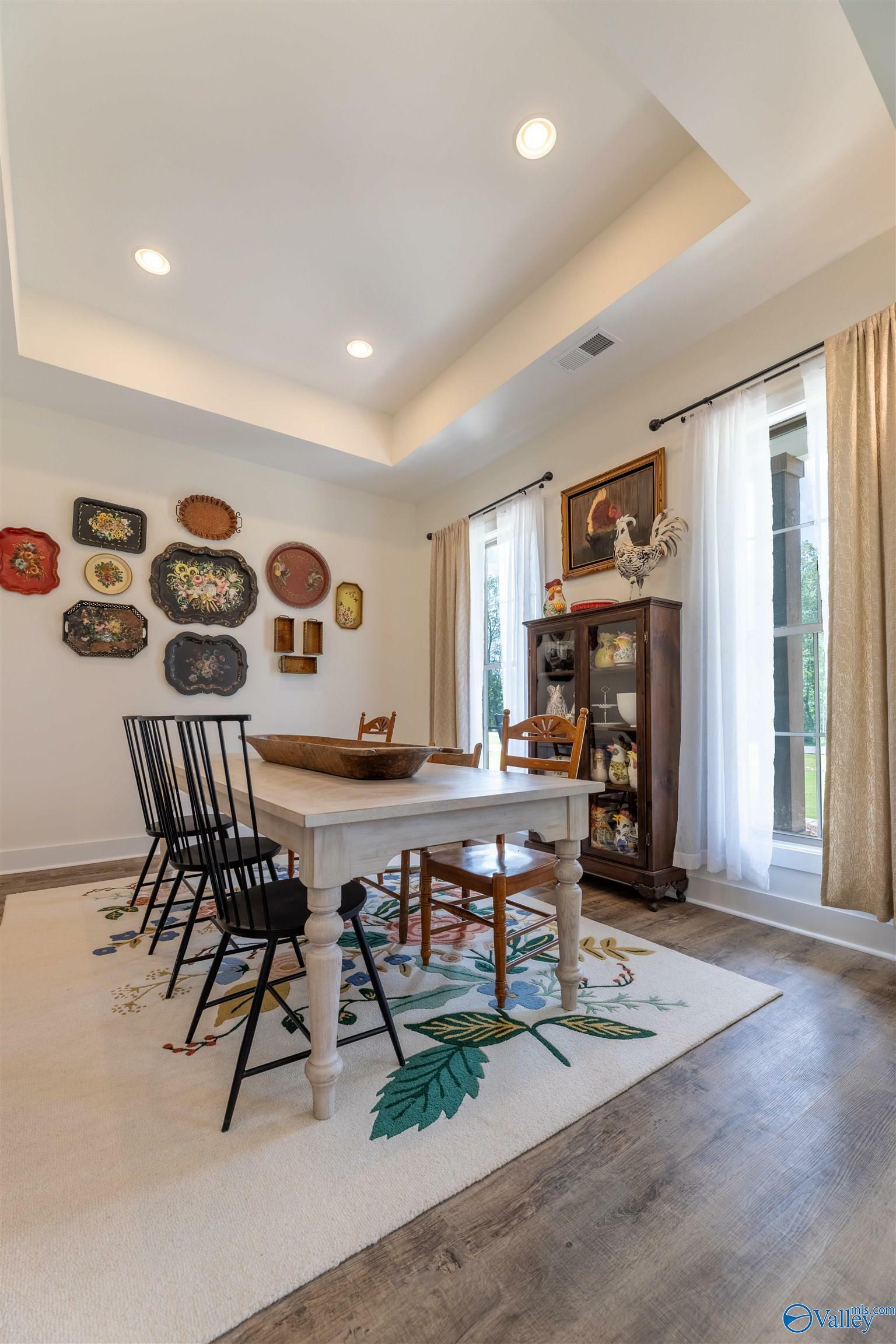 Property Photo: 300 Stonewood Trail AL 35146
