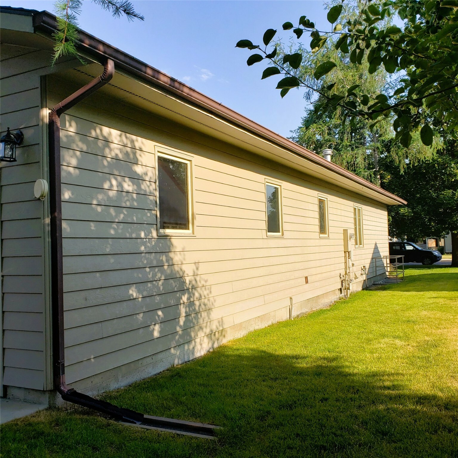 Property Photo: 638 E Kent Avenue MT 59801