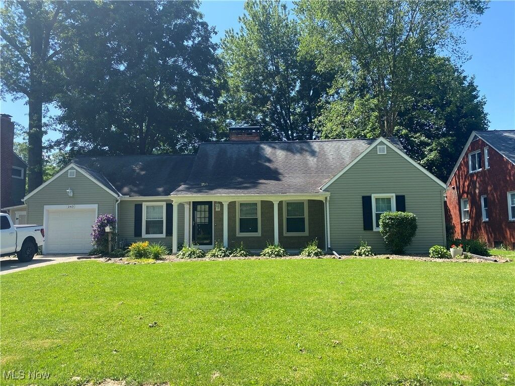 Property Photo: 243 Yale Avenue OH 44035