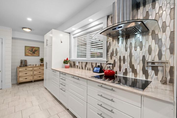 Property Photo: 7062 Royal Pine Avenue NS B3L 2G1