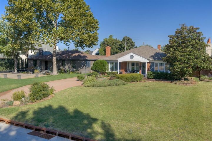 Property Photo: 1109 Bedford Drive OK 73116