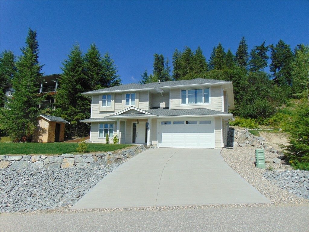 Property Photo: 2537 Valley Place BC V0E 1H2