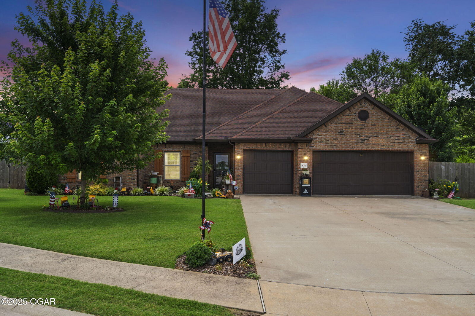 Property Photo:  626 Choate Place Circle  AR 72751 