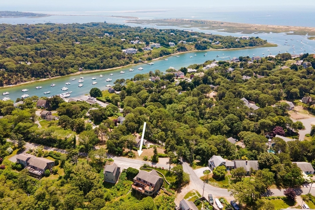 Property Photo:  7 Squanto Dr  MA 02633 