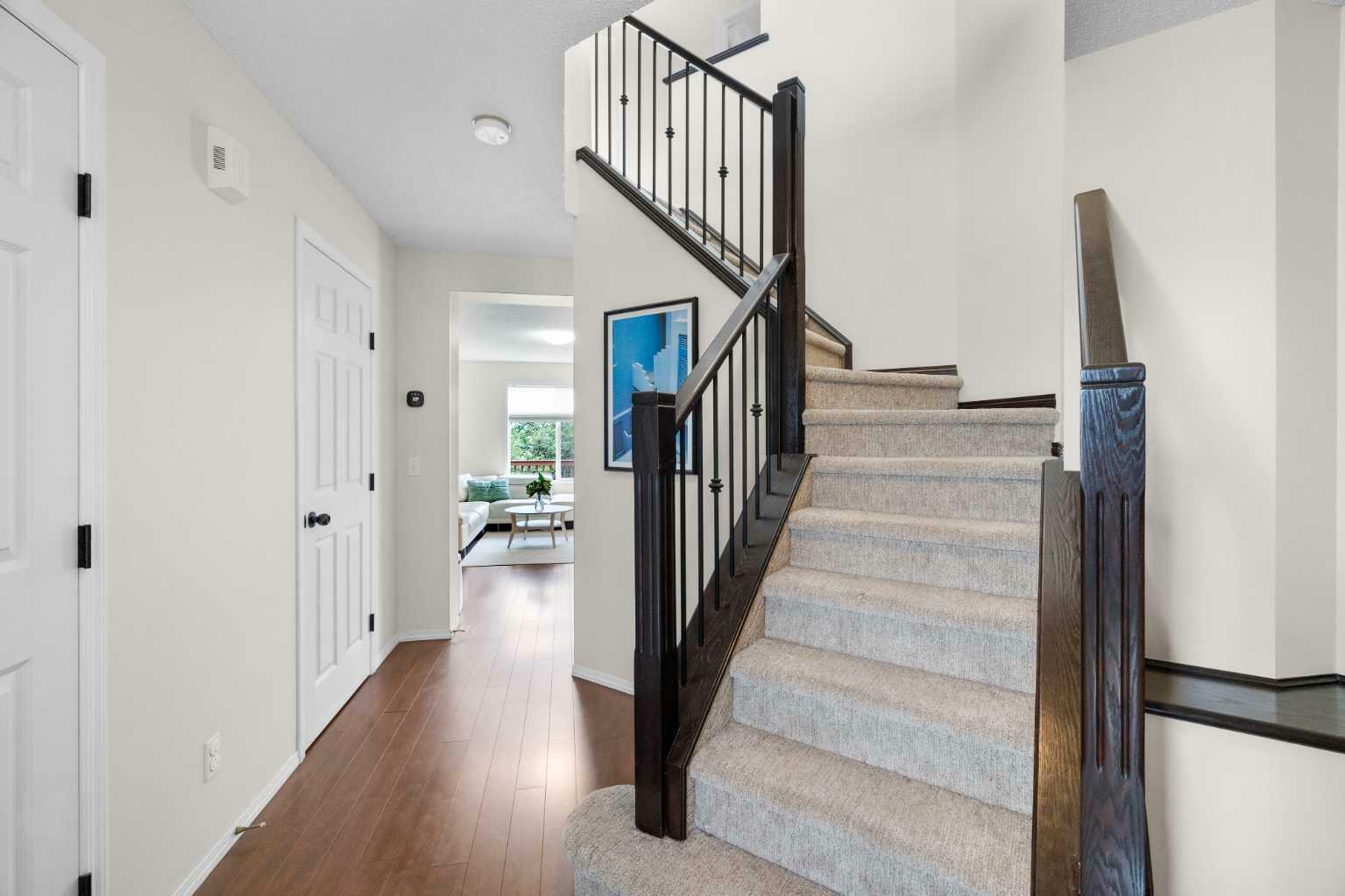 Property Photo: 54 Royal Elm Drive NW AB T3G 5P7