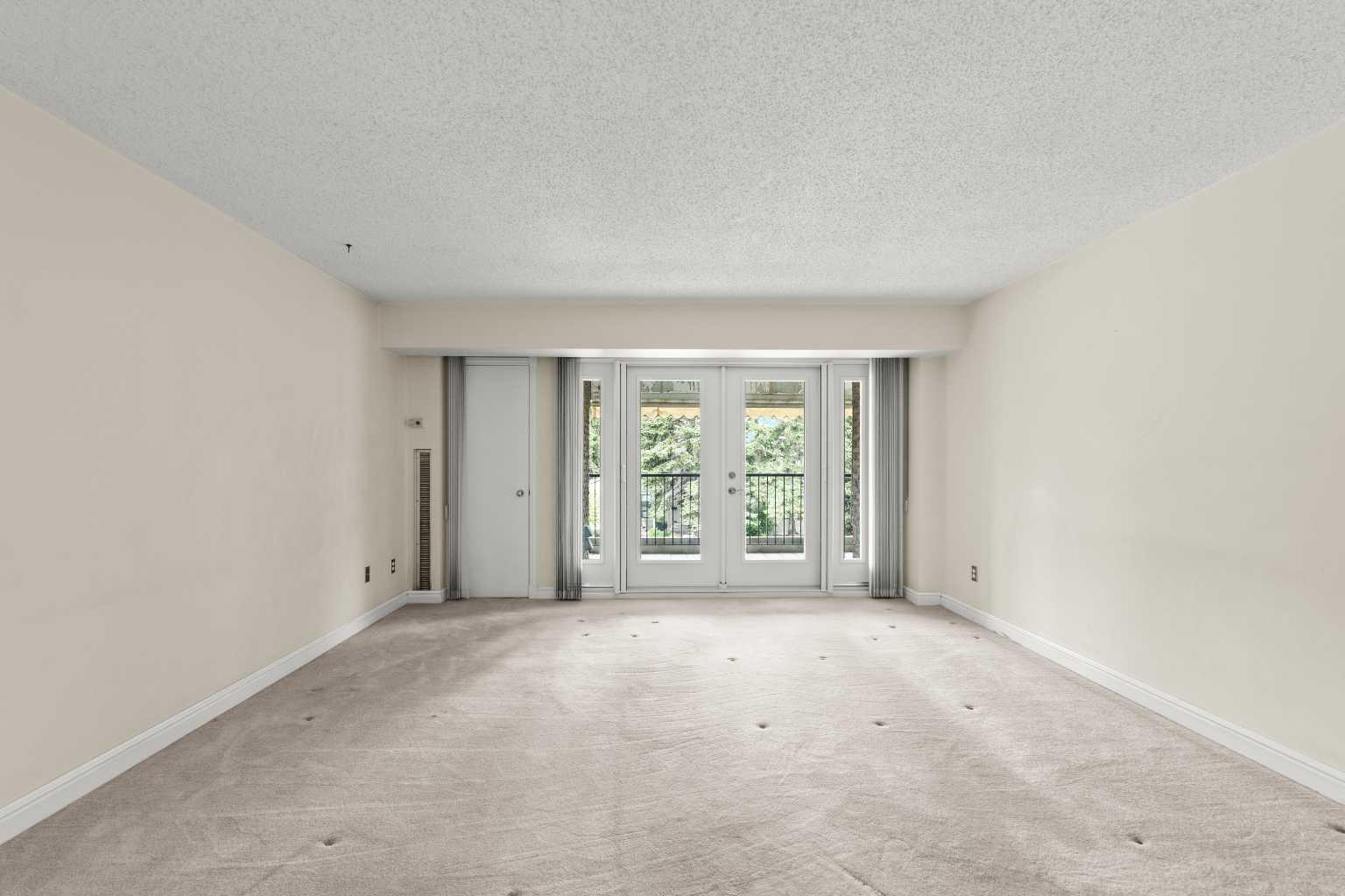 Property Photo: 201 Braeglen Close SW 1310 AB T2W 2B1