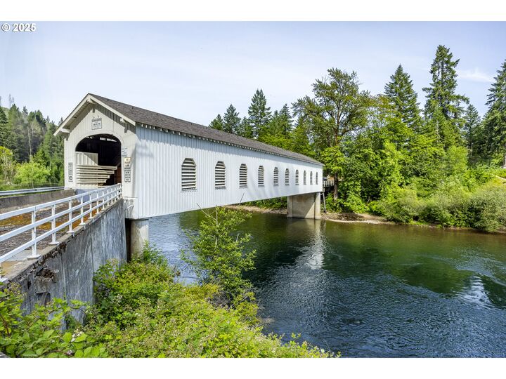 Property Photo: 45871 Goodpasture Rd OR 97488
