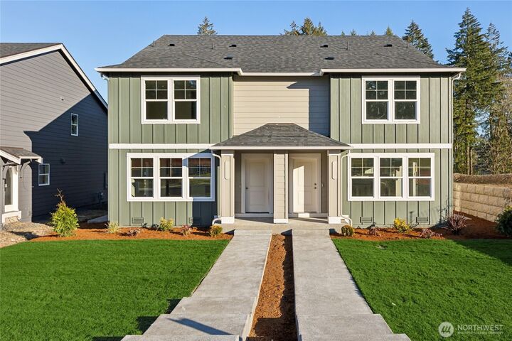 Property Photo:  2403  Trailside Drive NE 90  WA 98506 