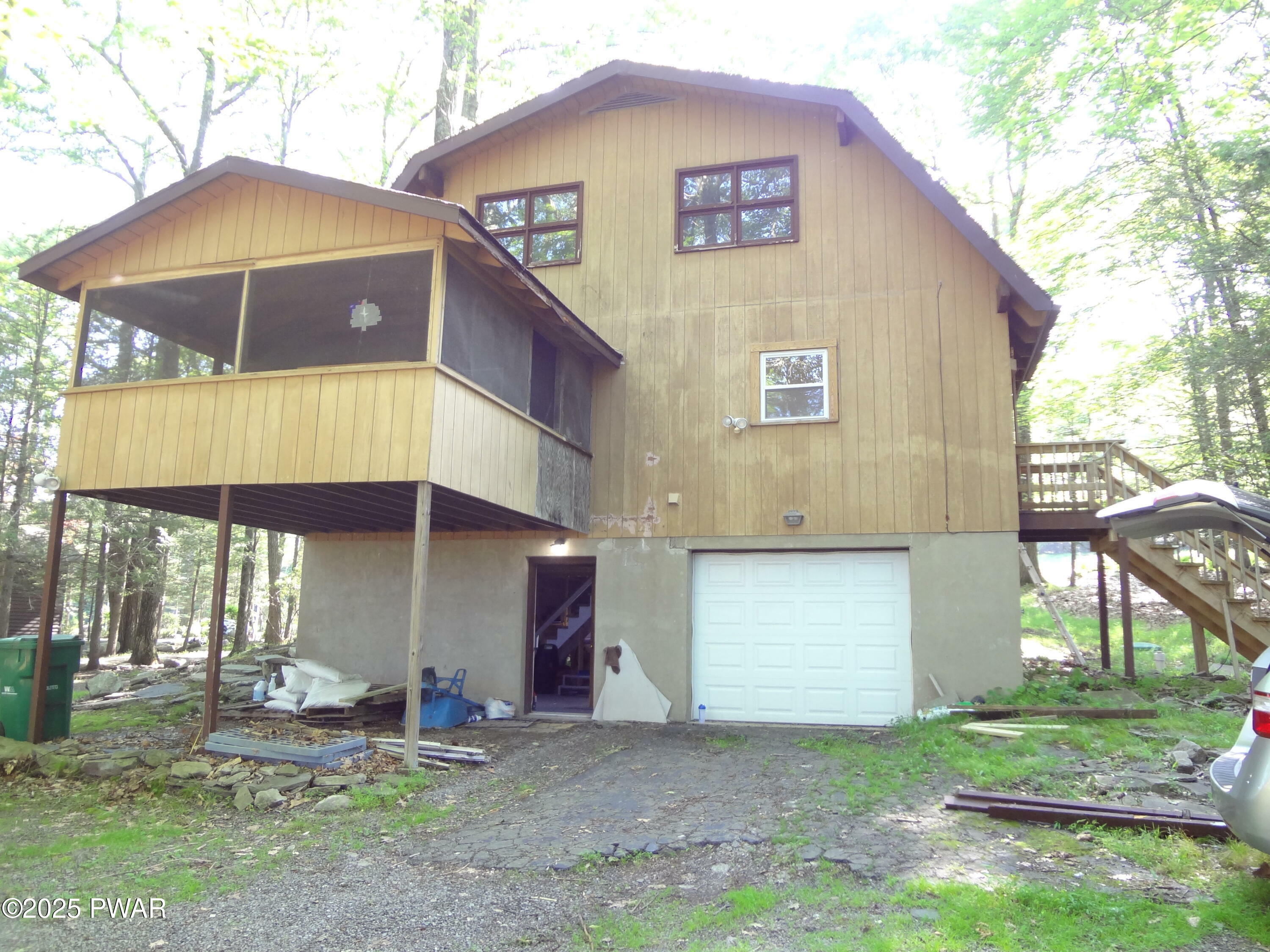 Property Photo: 115 Eastwood Drive PA 18426