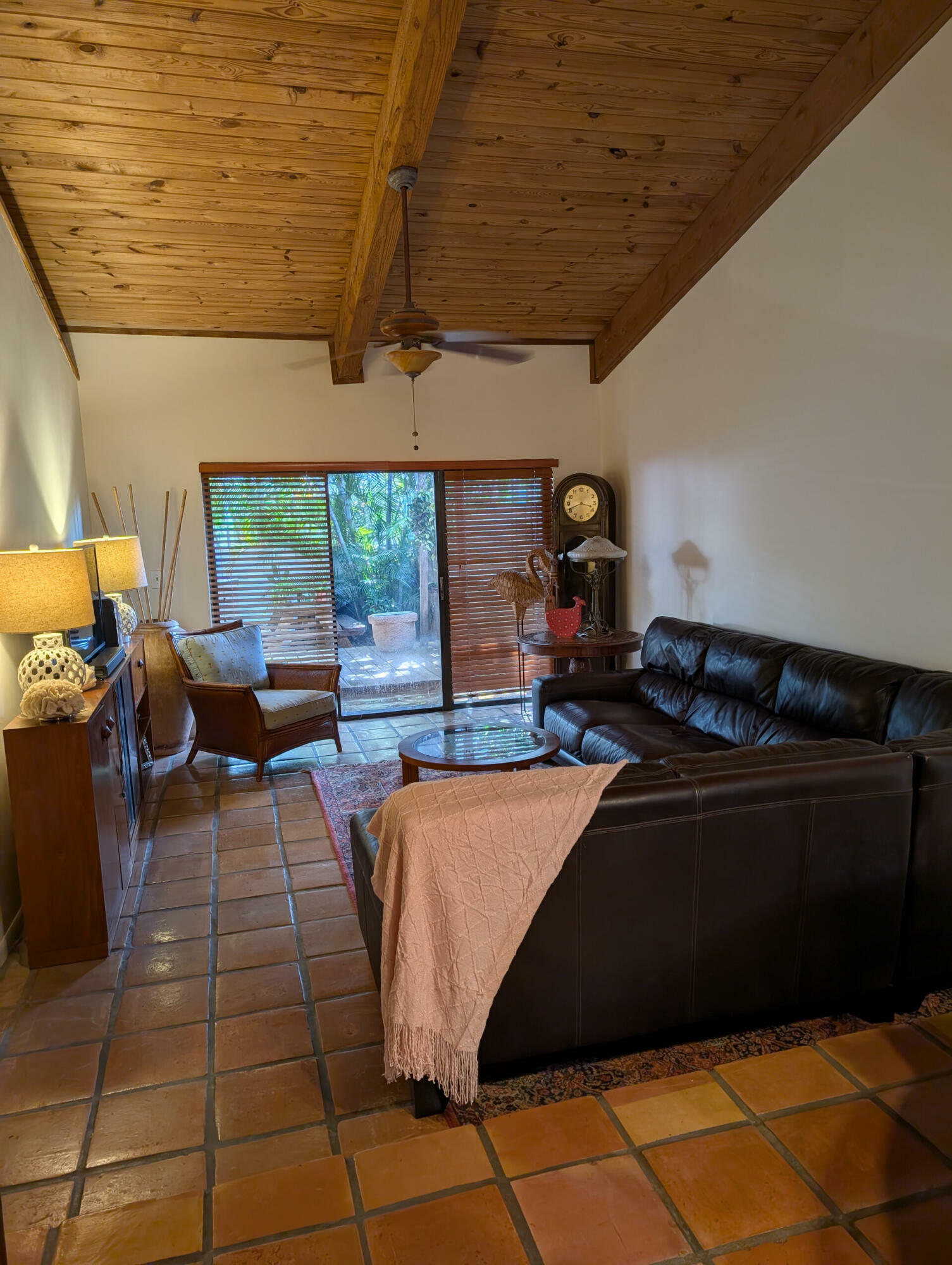 Property Photo:  2904 N 35th Terrace  FL 33021 
