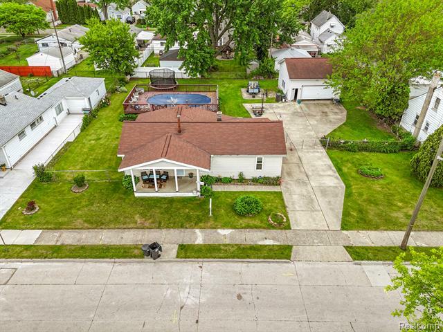 19200 Roger Street  Melvindale MI 48122 photo