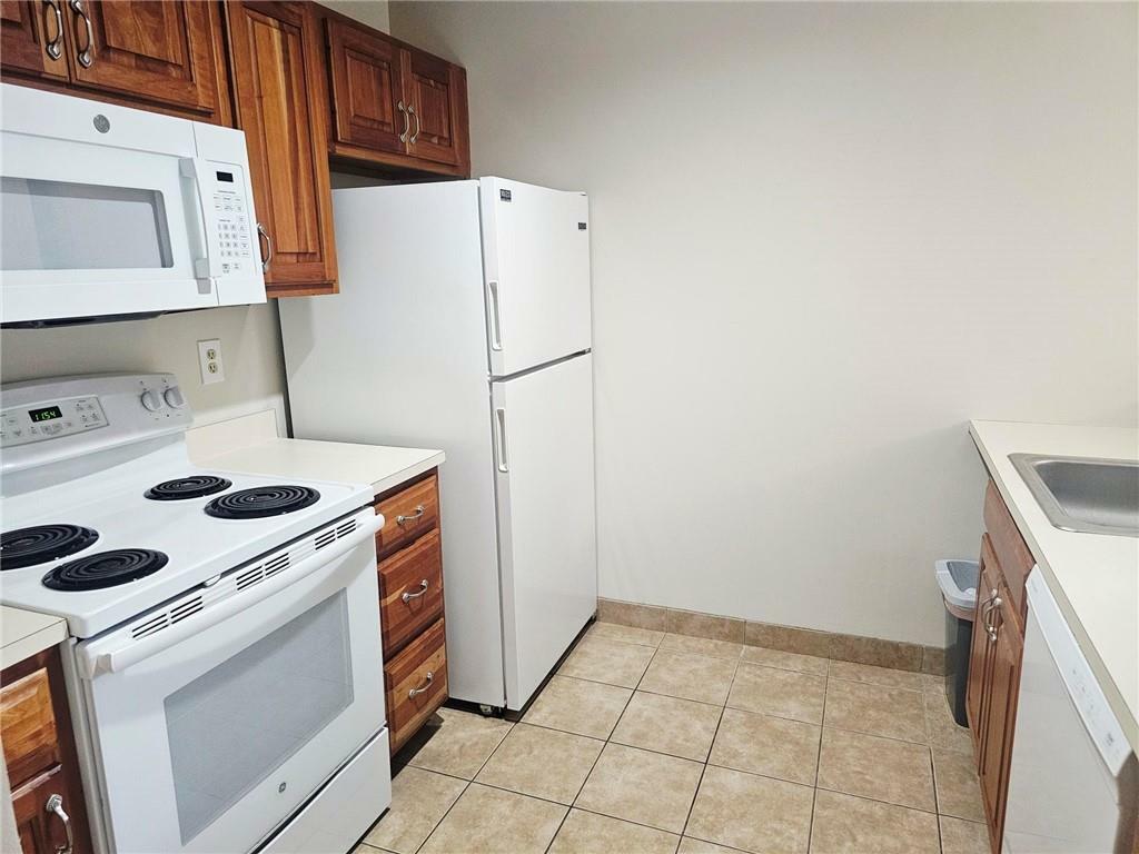 Property Photo: 140 High Street 302 RI 02891