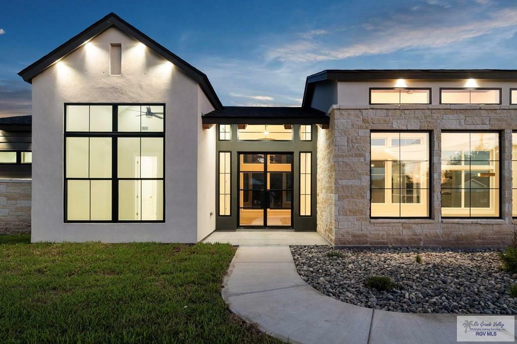Property Photo: 17956 Garrett Rd. TX 78552