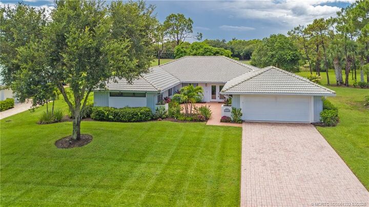 Property Photo:  1463 SW Troon Circle  FL 34990 