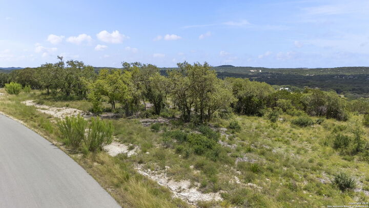 Property Photo:  831 Lovett Ridge Rd  TX 78163 