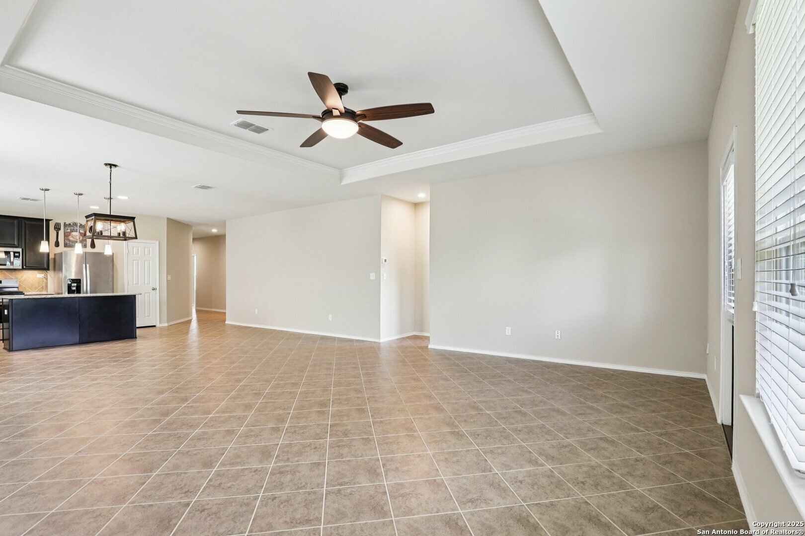Property Photo: 8715 Buggy Ln TX 78109