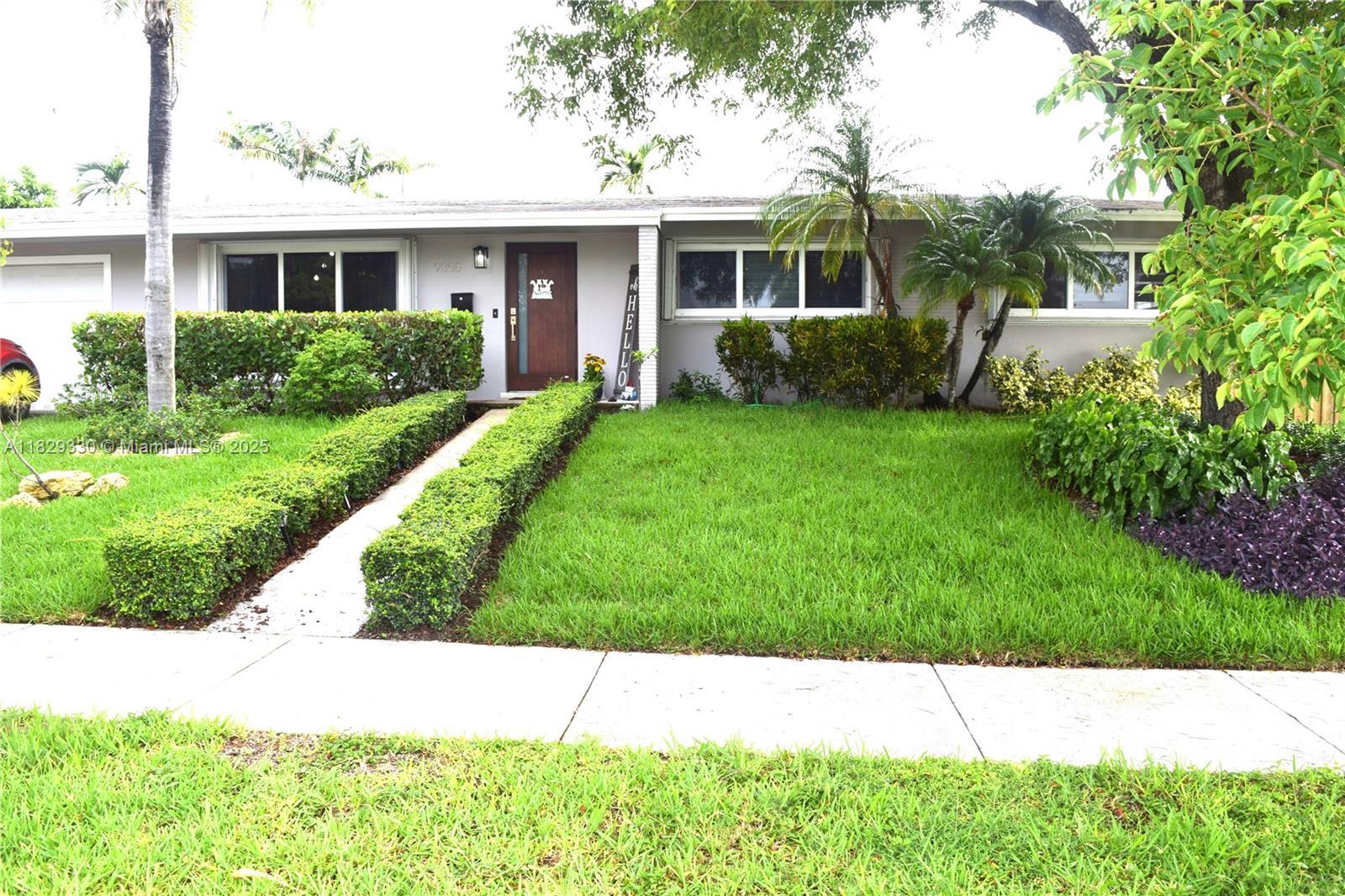 Property Photo: 9355 SW 181st St FL 33157