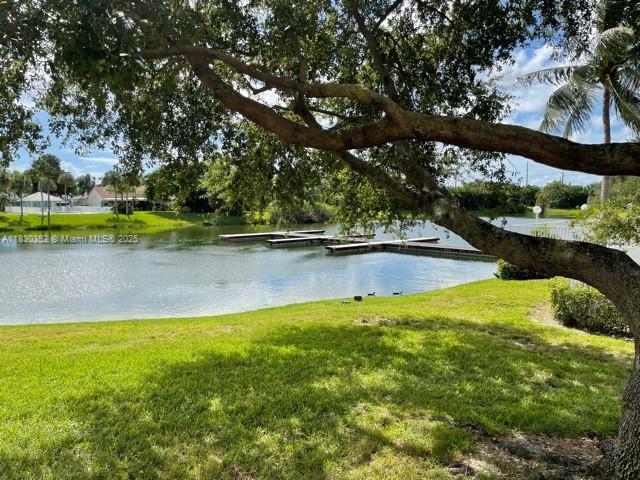 Property Photo: 2331 NW 33rd St 310 FL 33309