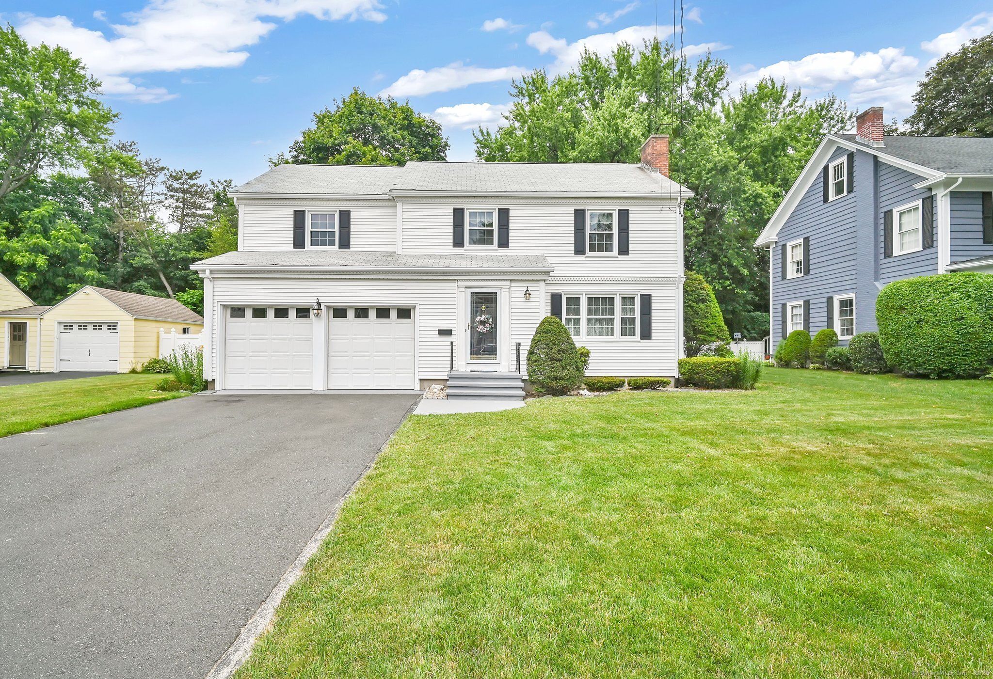 Property Photo: 13 Frew Terrace CT 06082
