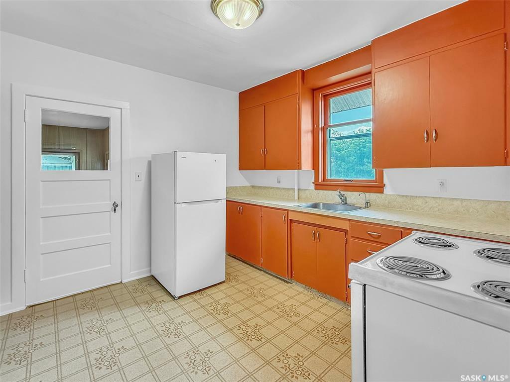 Property Photo: 501 4th Avenue NW SK S9H 0V5