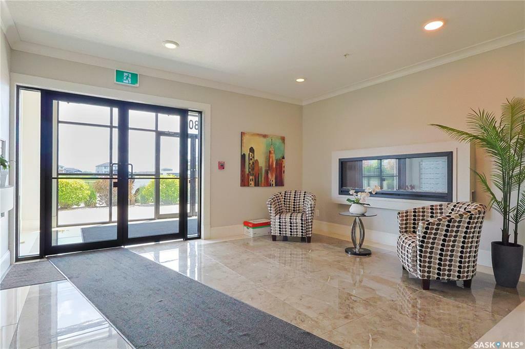 Property Photo:  2800 Lakeview Drive 308  SK S6W 0A4 