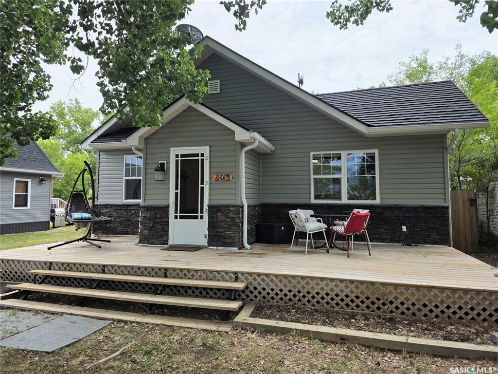 Property Photo: 107 Mistusinne Crescent SK S0H 1J0