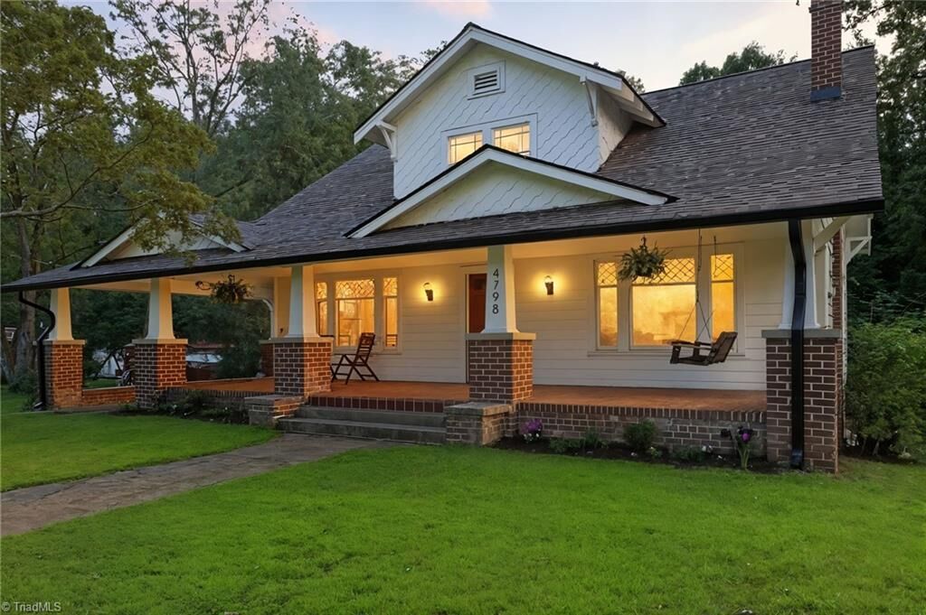 Property Photo: 4798 N Cherry Street NC 27105