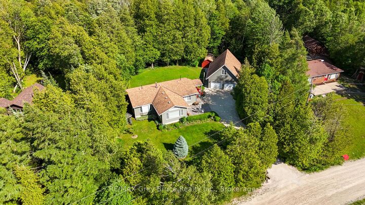 Property Photo: 186 Hope Bay Road ON N0H 2T0