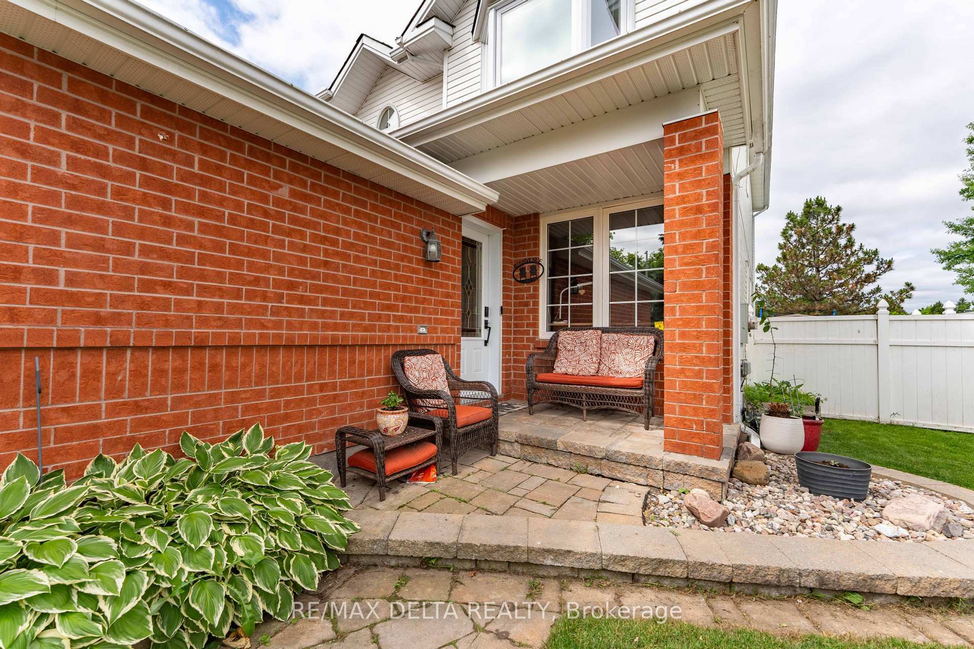 Property Photo:  1610 Duplante Avenue  ON K4A 4A2 