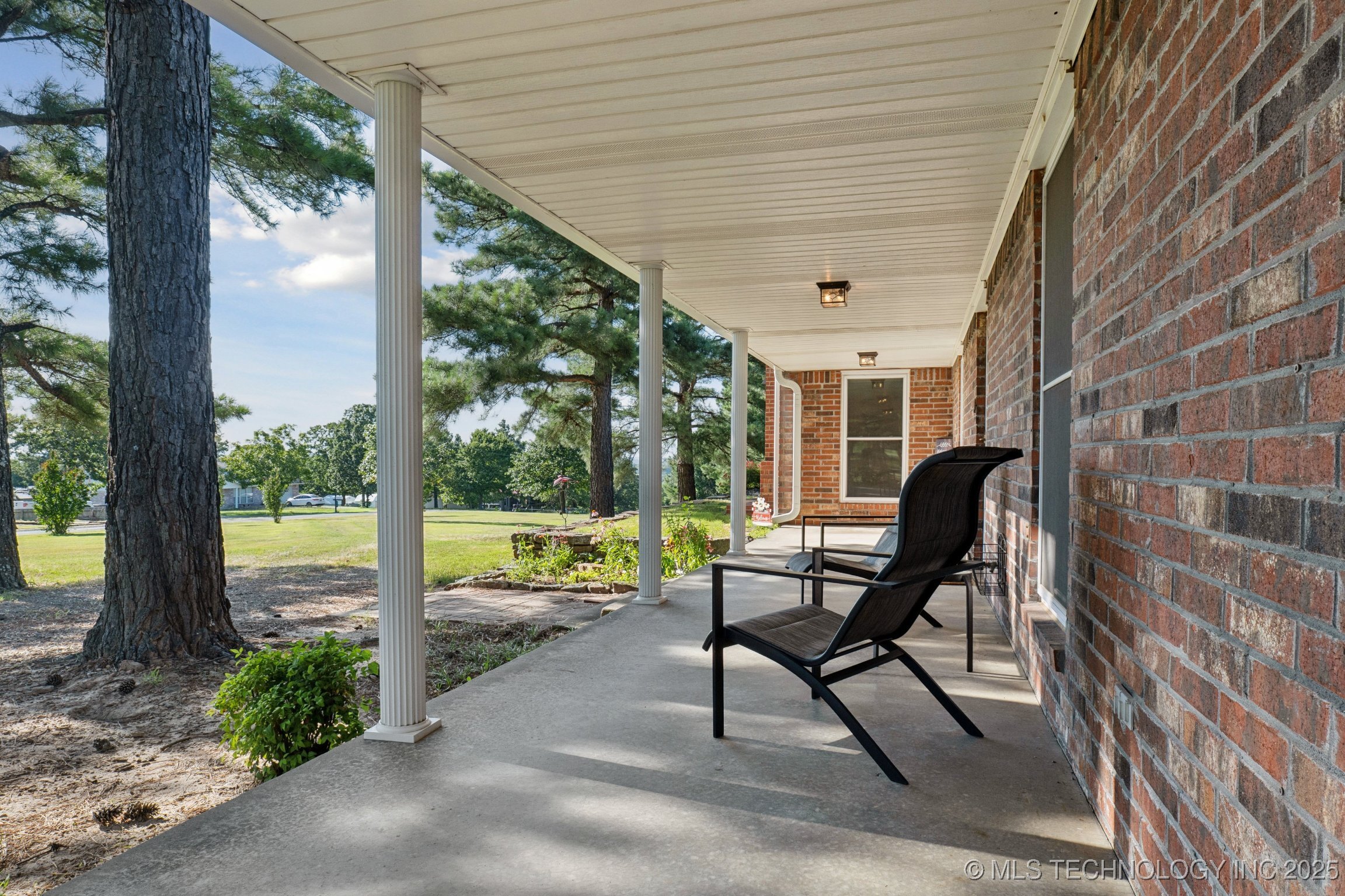 Property Photo: 30150 S County Road 4430 OK 74462