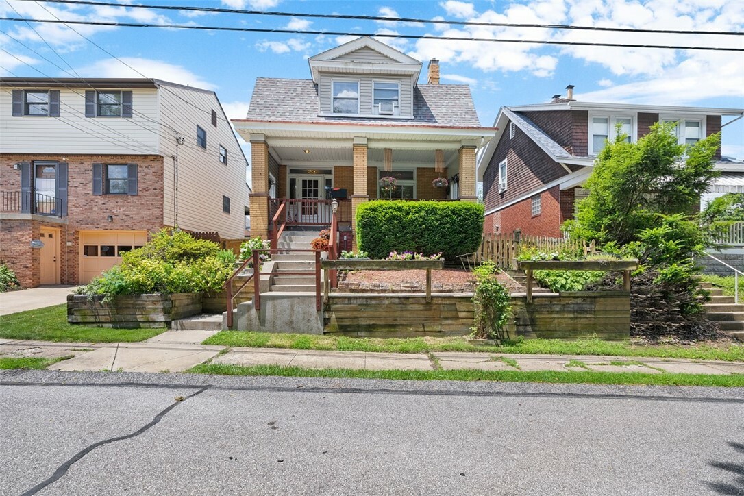 Property Photo:  310 Columbia Ave  PA 15229 