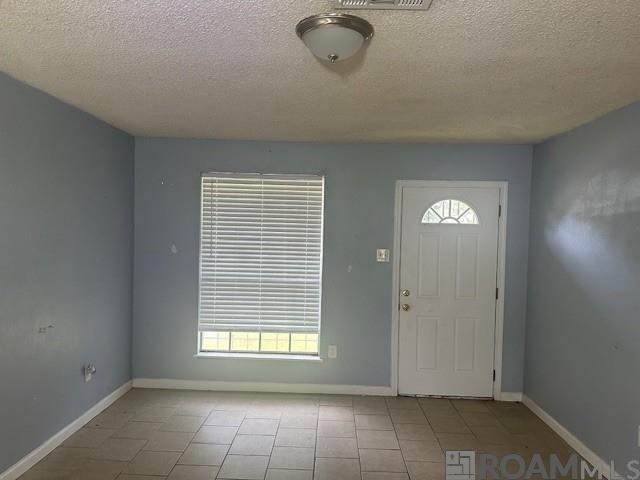 Property Photo: 7884 Grayson Ave LA 70812