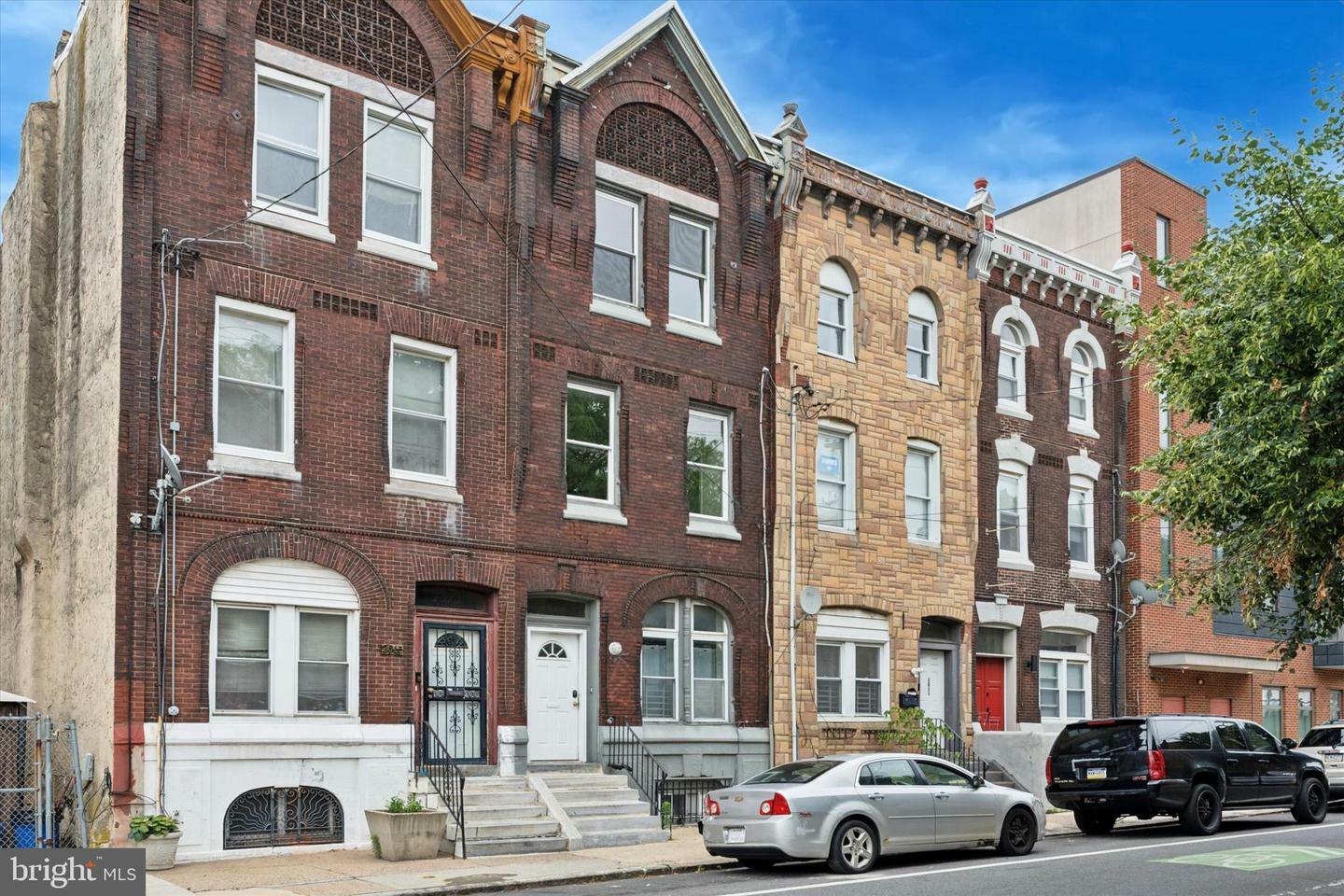 2013 N 15th Street  Philadelphia PA 19121 photo