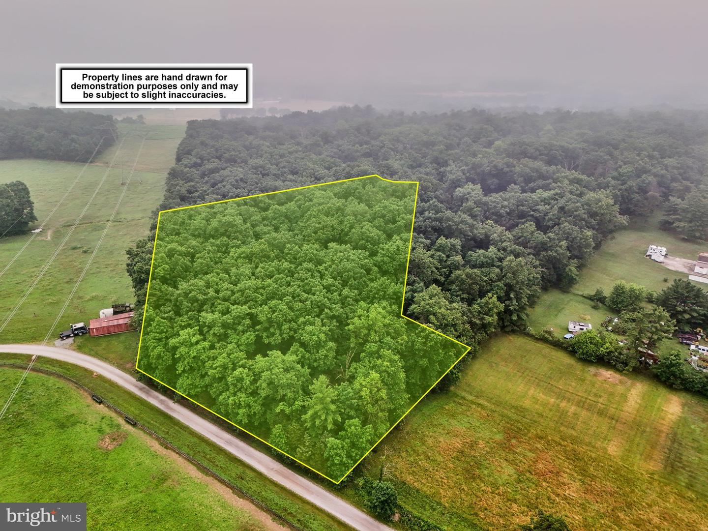 Property Photo:  65 White Oak Trail  PA 17325 
