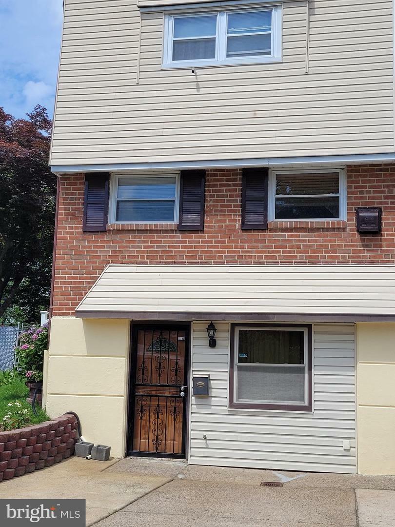 831 Lawler Street  Philadelphia PA 19116 photo