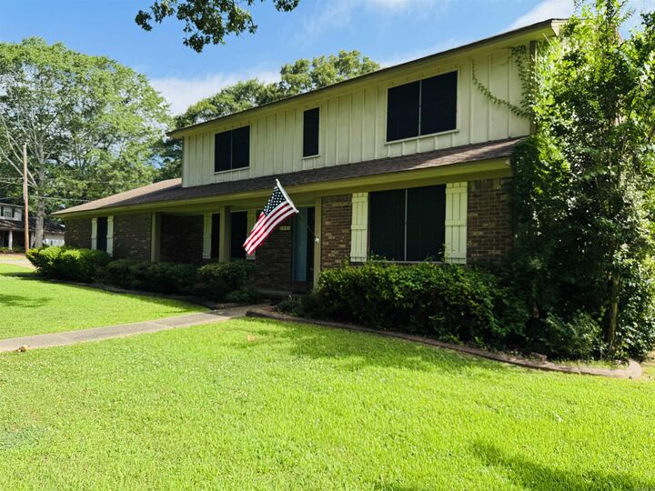 Property Photo:  1701 War Eagle Drive  AR 72116 