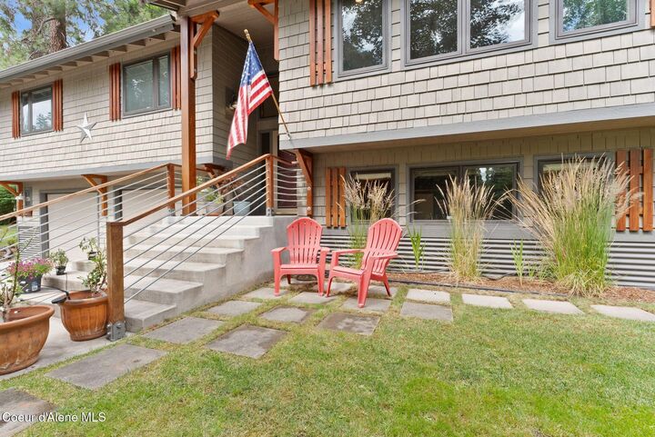 Property Photo: 3011 E Fernan Ct ID 83814