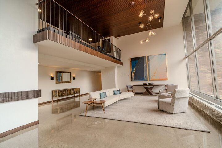 Property Photo:  1000 Urlin Avenue  OH 43212