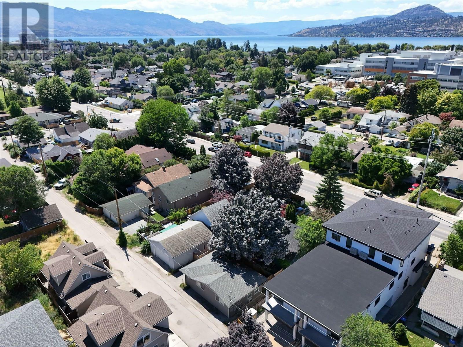 2243 Richter Street  Kelowna BC V1Y 2N9 photo