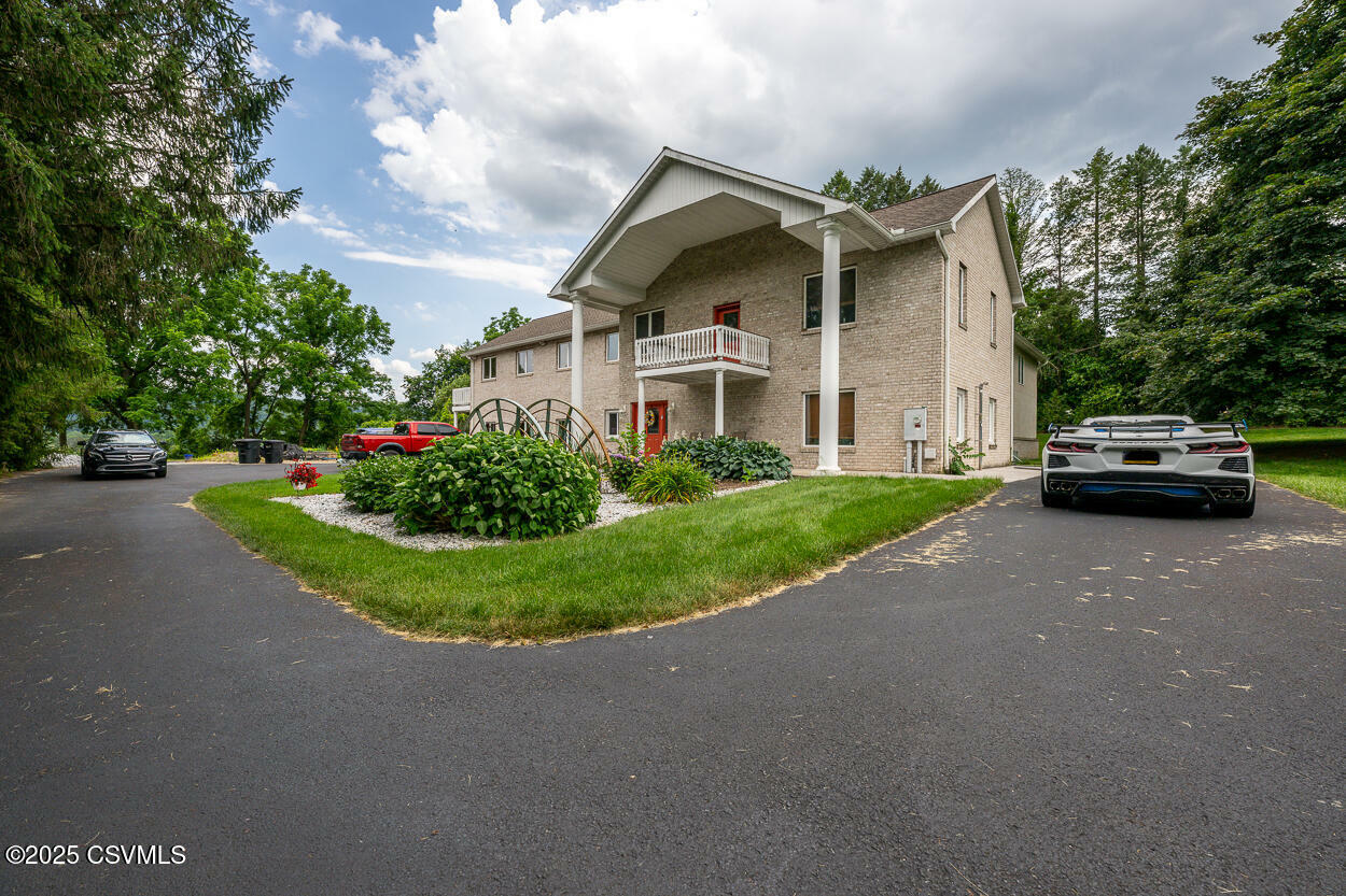 Property Photo:  6811 Keefers Lane  PA 17815 